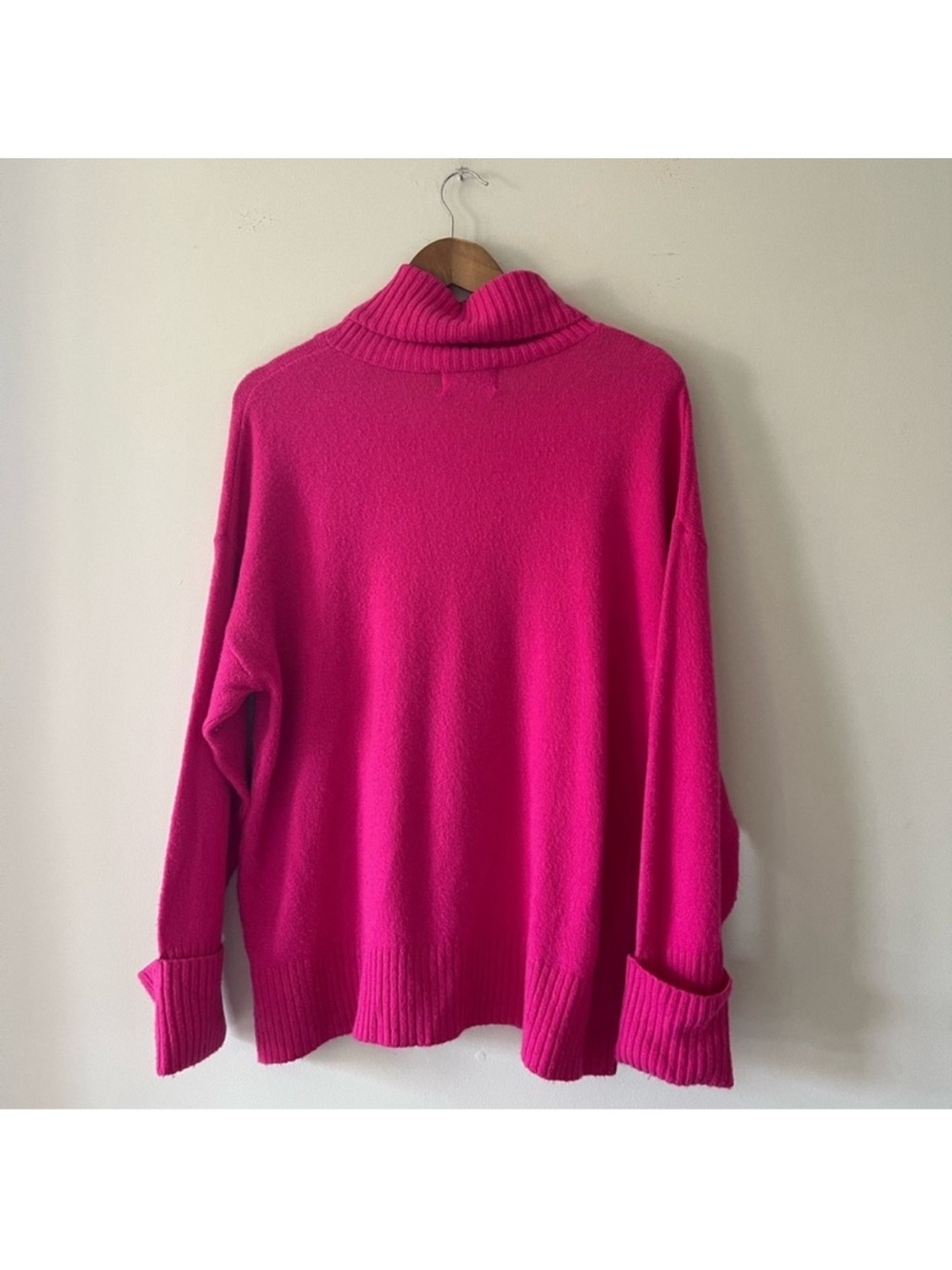Old Navy Cozy Hot Pink Turtleneck Sweater Oversized Tunic Size Large Petite - Picture 11 of 12